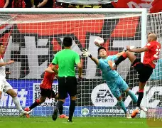 PG娱乐城 -赛前成都蓉城备战法甲，手感冰凉细节曝光，质疑声仍在，赛季目标并未改变 