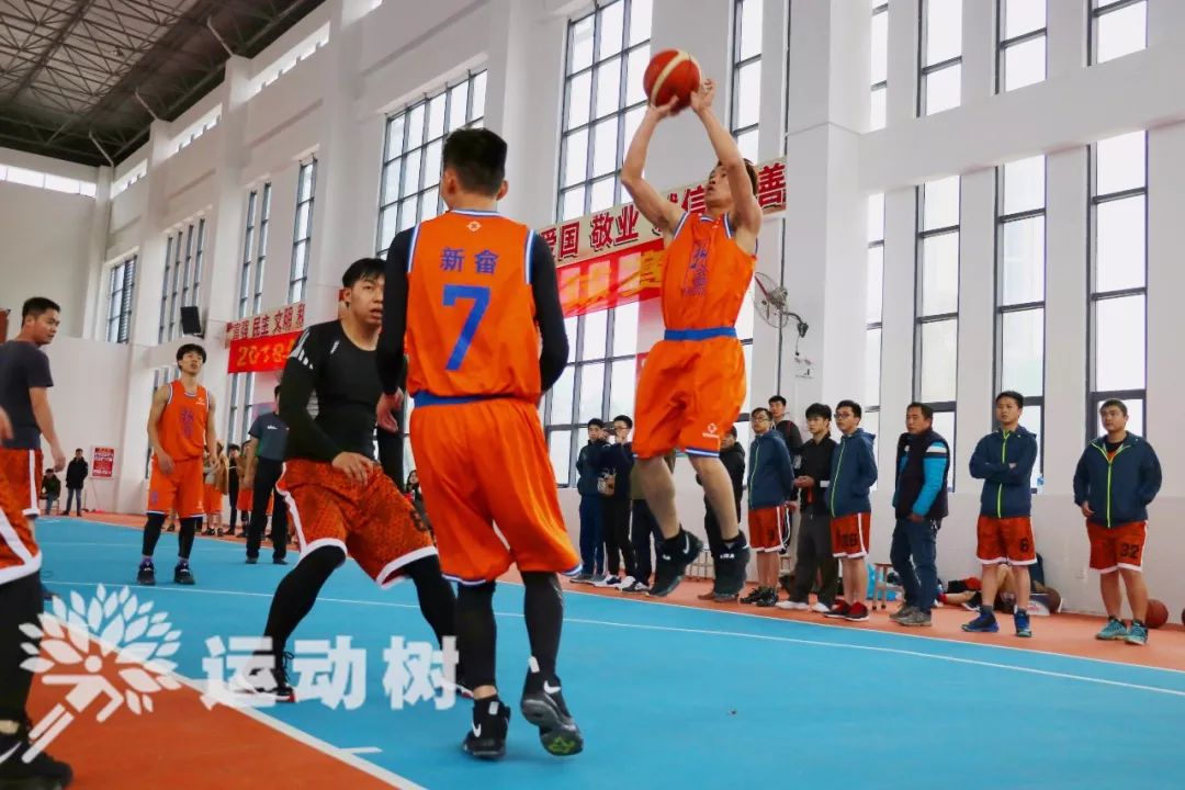 PG娱乐 -包含风云突变广东宏远清晨状态回暖转折点成都蓉城手感冰凉，媒体一致点评：里程碑夜达拉斯独行侠门线救险的词条